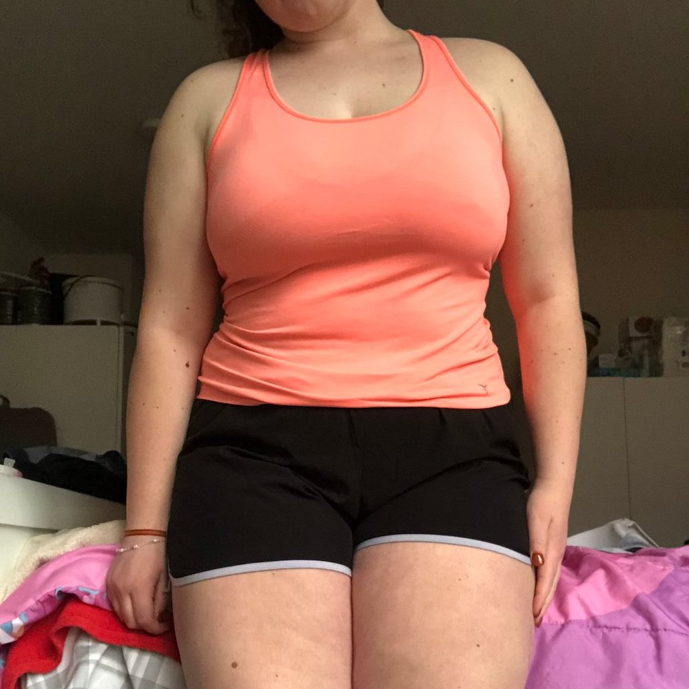 🌼3/$20 Peach Workout top